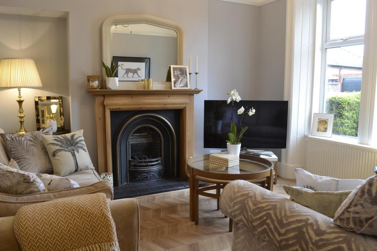Villa Stunning Period Townhouse With Garden, Walking Distance To Town Dumfries Exterior foto